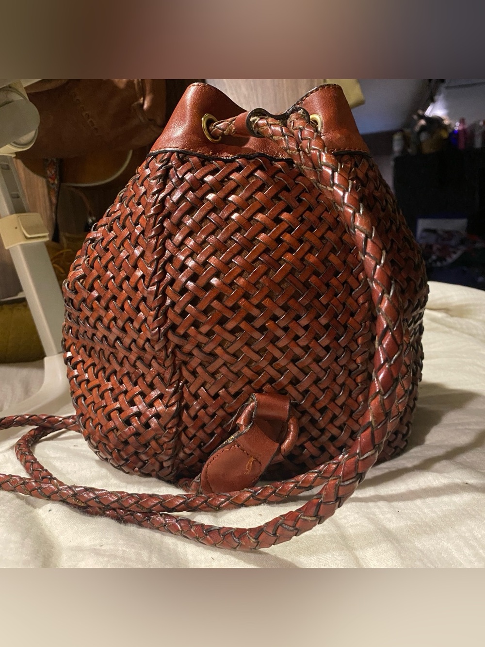TALBOTS vintage woven leather mini sling purse drawstring bucket bag backpack - Picture 4 of 8